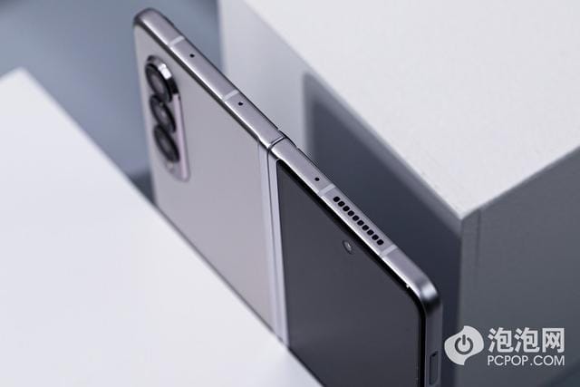 三星折叠屏手机 fold3（三星 GalaxyZFold3 测评）(5)