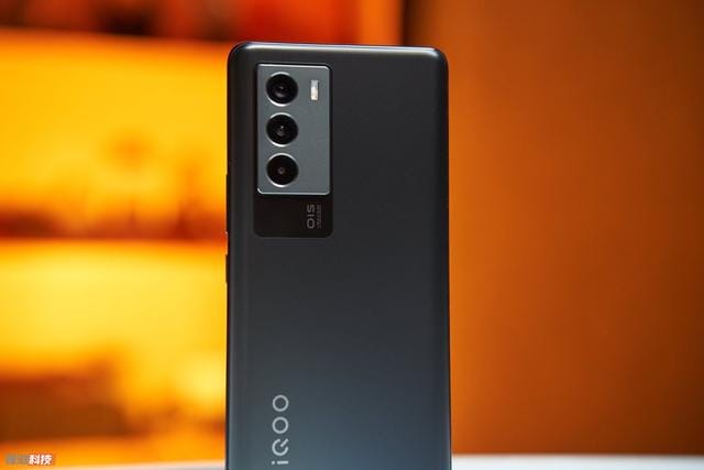iqoo5s 手机怎么样（iqooneo5s 深度评测）(8)