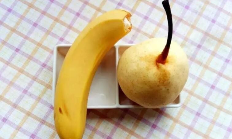 梨和香蕉能一起吃吗会中毒吗 梨和香蕉能不能一起吃(图1)