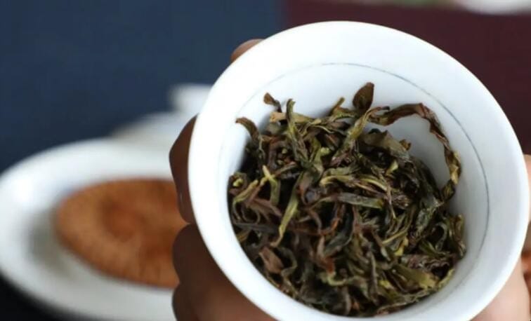铁观音茶叶是红茶还是绿茶? 铁观音茶叶是热性还是凉性(图1)