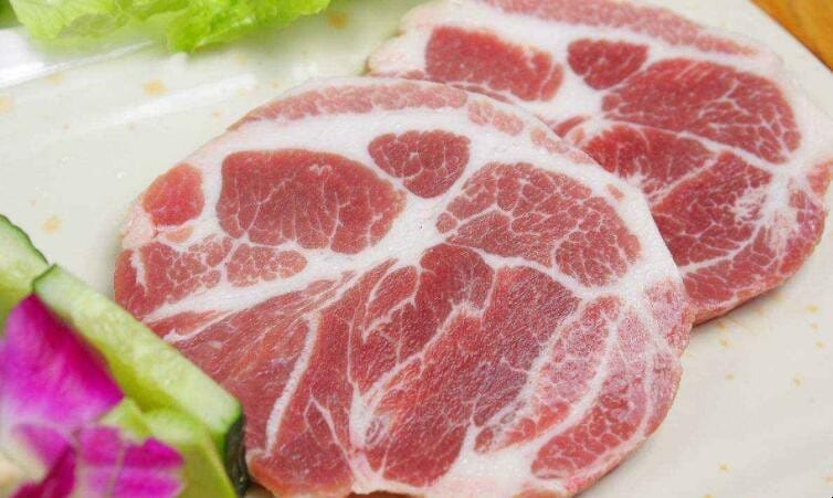 猪肉前夹肉怎么解说 猪肉的前夹肉是什么肉(图1)