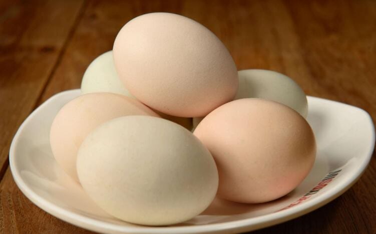 土鸡蛋怎么分辨 土鸡蛋如何鉴别(图1)