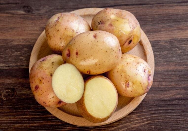 土豆怎么挑选才好吃 土豆该怎么挑选(图1)