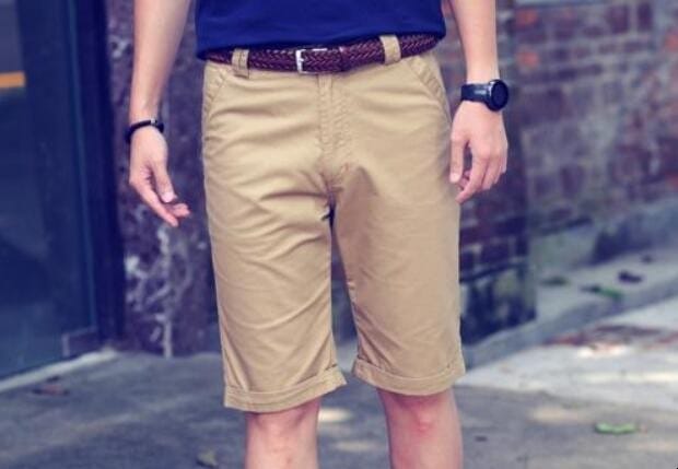 男士搭配短裤要注意什么呢 男生穿短裤怎么搭配(图1)