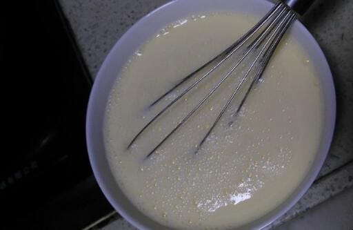 牛奶蒸鸡蛋怎么做好吃窍门 牛奶蒸蛋怎么做的(图4)