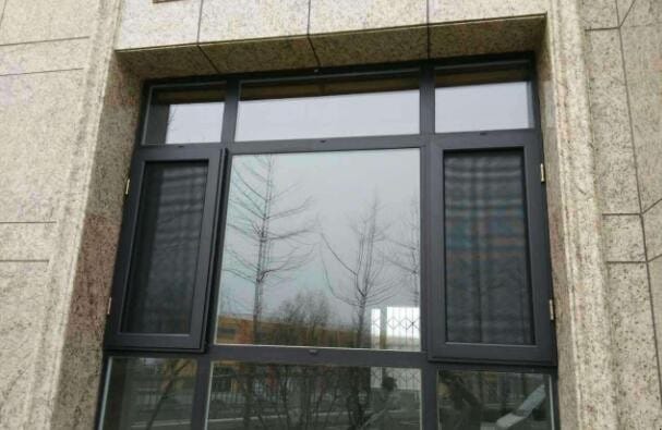 塑钢门窗什么材质好 塑钢门窗的基本知识(图1)