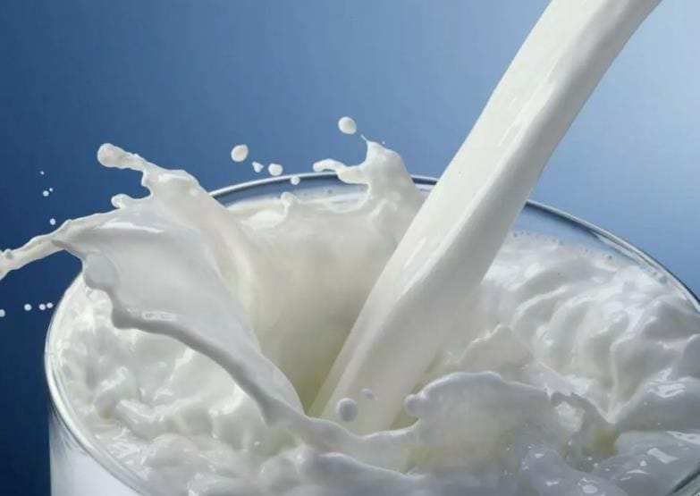 牛奶的成分和营养含量 牛奶的营养成分及其作用和特点(图1)