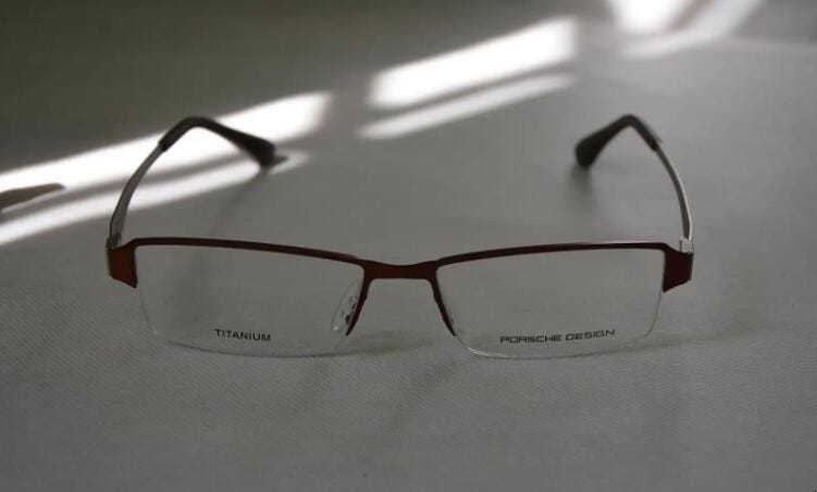 板材眼镜架的优缺点是什么(图1)