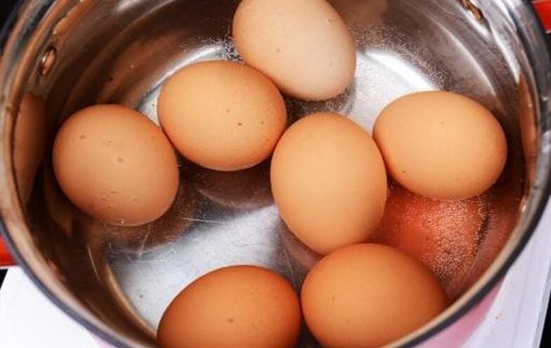 白水煮鸡蛋要煮几分钟最营养 白水煮鸡蛋要煮几分钟营养刚好1(图1)