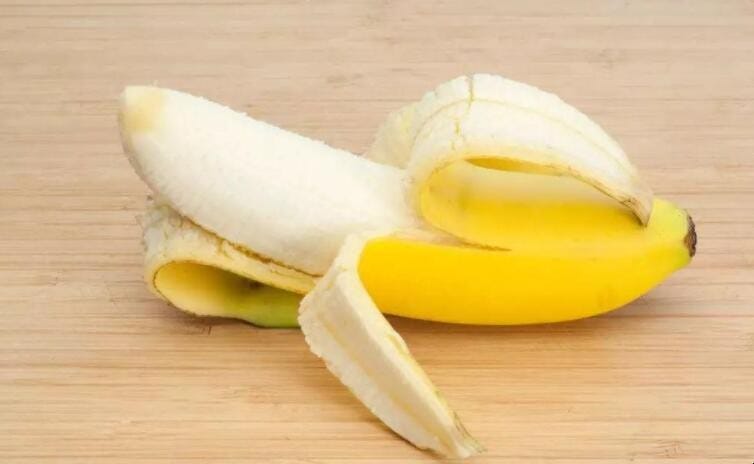 香蕉剥皮放冰箱冷冻能放多久 香蕉剥皮后可以放多久(图1)