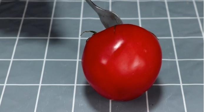 西红柿怎么去皮快?教你三招! 西红柿去皮最快方法(图2)