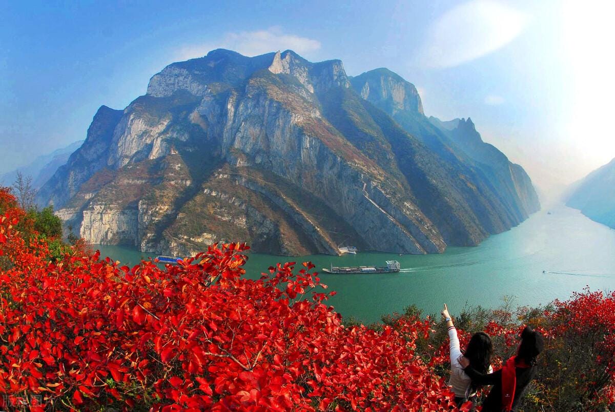 长江三峡是中国十大风景名胜区之一 长江最有名的峡谷(图1)