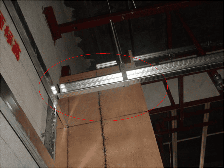 轻钢龙骨吊顶的施工工艺流程 轻钢龙骨吊顶详细过程(图19)