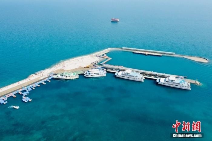 青海湖是中国最大的内陆湖泊面积是多少 中国最大的湖泊排名,中国十大湖泊之青海湖(图2)