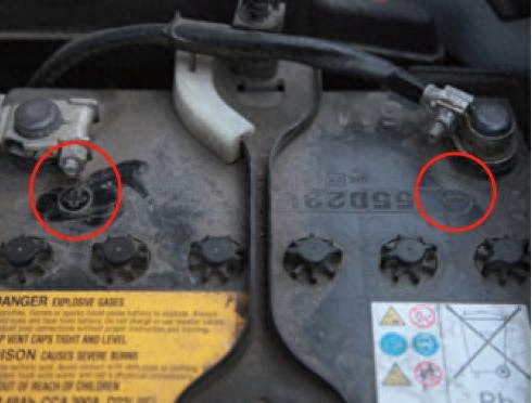 油箱在车子的什么位置 油箱在左边还是右边怎么判断(图9)