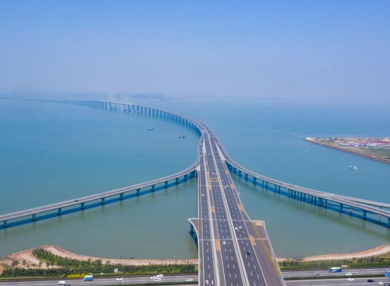 青岛跨海大桥全长多少公里