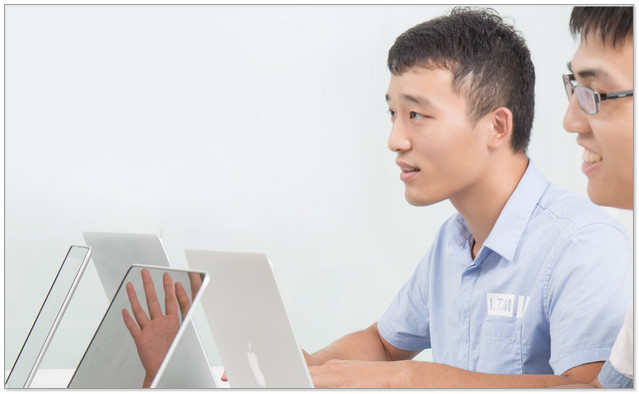 word文档如何分成两栏